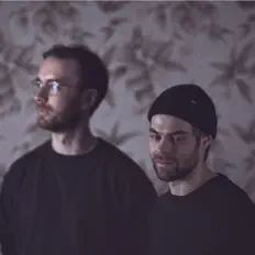 Ascolta pørtl, guarda video musicali, leggi la biografia, vedi le date del tour & altro!