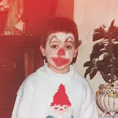 Ascolta Case Mayfield, guarda video musicali, leggi la biografia, vedi le date del tour & altro!