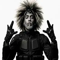 Poslechněte si interpreta undefined, sledujte hudební videa, přečtěte si životopis, podívejte se na data turné a další informace.