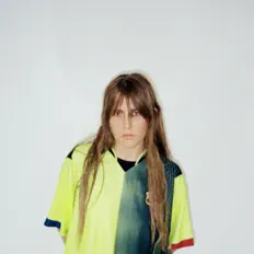 Escucha a Lala Lala, mira videos musicales, lee su biografía, consulta las fechas de las gira y más.