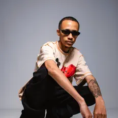 Escucha a Sonic Banger, mira videos musicales, lee su biografía, consulta las fechas de las gira y más.