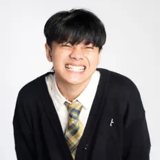 Poslechněte si interpreta Tsaqib, sledujte hudební videa, přečtěte si životopis, podívejte se na data turné a další informace.