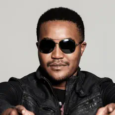 收听 Roque、观看音乐视频、阅读小传、查看巡演日期等 ！