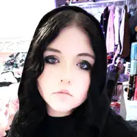 undefined: песни, клипы, биография, даты выступлений и многое другое.