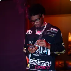 Listen to 4lilken, watch music videos, read bio, see tour dates & more!