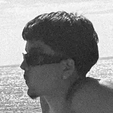 Dengarkan p2$ho, tonton video musik, baca bio, lihat tanggal tur & lainnya!