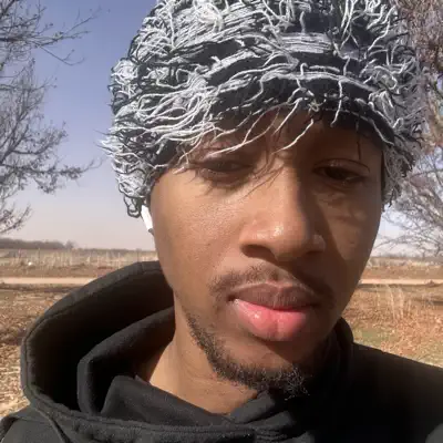 Listen to Trenchbabyeli, watch music videos, read bio, see tour dates & more!