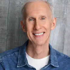 收听 Mark McKenzie、观看音乐视频、阅读小传、查看巡演日期等 ！