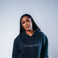 Poslechněte si interpreta Jada Ali, sledujte hudební videa, přečtěte si životopis, podívejte se na data turné a další informace.