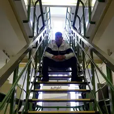 Escucha a Fakt 5.9.1, mira vídeos musicales, lee la biografía, consulta fechas de giras y mucho más.