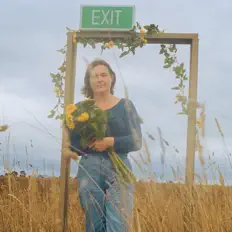 Poslechněte si interpreta Maggie Rigby, sledujte hudební videa, přečtěte si životopis, podívejte se na data turné a další informace.