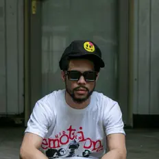 Listen to ihatekammy, watch music videos, read bio, see tour dates & more!