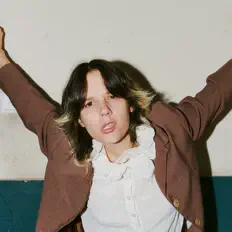 Listen to Anna Erhard, watch music videos, read bio, see tour dates & more!