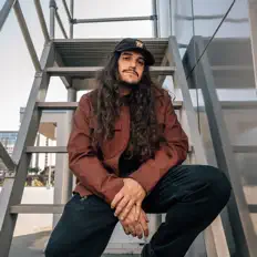 Écoutez Amp Melo, regardez des vidéoclips, lisez la biographie, consultez les dates de tournée et plus encore !