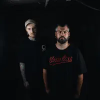 Ascolta undefined, guarda video musicali, leggi la biografia, vedi le date del tour & altro!