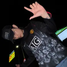 Listen to HIGHCHEN, watch music videos, read bio, see tour dates & more!