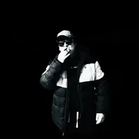 Hör dir undefined an, schau dir Musikvideos an, lies die Biografie, finde Tourdaten und mehr!