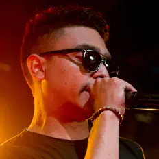 收听 Coko Torres、观看音乐视频、阅读小传、查看巡演日期等 ！