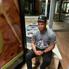 收听 Drxp、观看音乐视频、阅读小传、查看巡演日期等 ！