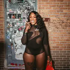 Listen to Tinkaabellaaa, watch music videos, read bio, see tour dates & more!