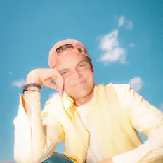 收听 Lews、观看音乐视频、阅读小传、查看巡演日期等 ！