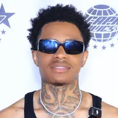 Ascolta Almighty Jay, guarda video musicali, leggi la biografia, vedi le date del tour & altro!