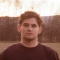 Dengarkan Grant May, tonton video musik, baca bio, lihat tanggal tur & lainnya!