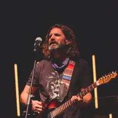 Davy The Wild을(를) 듣고, 뮤직 비디오를 보고, 약력을 읽고, 투어 일정 등을 확인하세요!