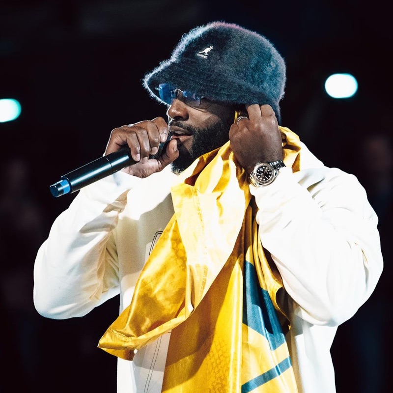 La mala (feat. Soprano)