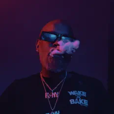 Ascolta JungleGod, guarda video musicali, leggi la biografia, vedi le date del tour & altro!