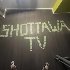 Shottawaを聴いたり、ミュージックビデオを鑑賞したり、経歴やツアー日程などを確認したりしましょう！
