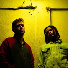 Savage Mirrørを聴いたり、ミュージックビデオを鑑賞したり、経歴やツアー日程などを確認したりしましょう！