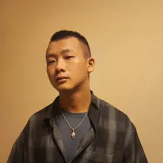 收听 KAEDE、观看音乐视频、阅读小传、查看巡演日期等 ！