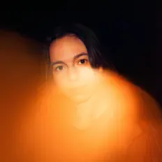 Dengarkan Ailé, tonton video musik, baca bio, lihat tanggal tur & lainnya!