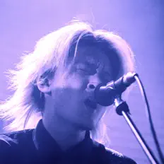 Posłuchaj wykonawcy moon-li 历, obejrzyj teledyski, przeczytaj biografię, zobacz daty tras koncertowych i nie tylko!