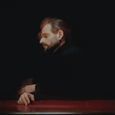 Richard Cortezを聴いたり、ミュージックビデオを鑑賞したり、経歴やツアー日程などを確認したりしましょう！