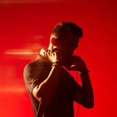 Cylusを聴いたり、ミュージックビデオを鑑賞したり、経歴やツアー日程などを確認したりしましょう！