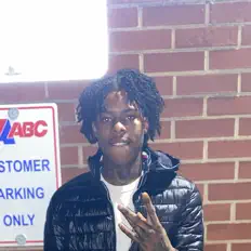 收听 Lambo、观看音乐视频、阅读小传、查看巡演日期等 ！