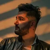 Poslechněte si interpreta undefined, sledujte hudební videa, přečtěte si životopis, podívejte se na data turné a další informace.