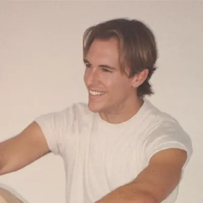 Listen to Greg Duffy, watch music videos, read bio, see tour dates & more!