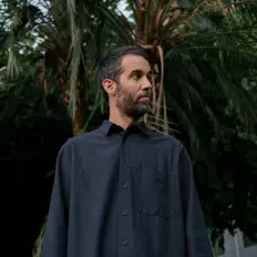 Dengarkan Zabala, tonton video musik, baca bio, lihat tanggal tur & lainnya!