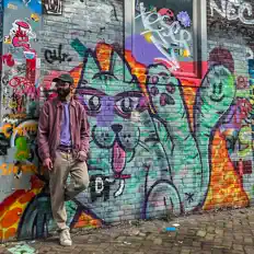 Posłuchaj wykonawcy Konplex, obejrzyj teledyski, przeczytaj biografię, zobacz daty tras koncertowych i nie tylko!