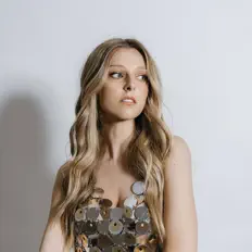 Listen to Bianca Barros, watch music videos, read bio, see tour dates & more!