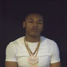 聆聽 Huey V、觀看音樂影片、閱讀小傳、查看巡演日期等！