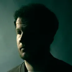 Écoutez Razkid, regardez des vidéoclips, lisez la biographie, consultez les dates de tournée et plus encore !