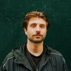 聆聽 J.Pappas、觀看音樂影片、閱讀小傳、查看巡演日期等！