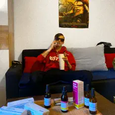 Mr Lion dinle, müzik videolarını izle, biyografisini oku, tur tarihlerini ve daha fazlasını gör!