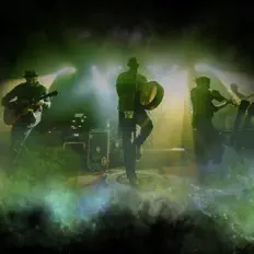 East Coast Experienceを聴いたり、ミュージックビデオを鑑賞したり、経歴やツアー日程などを確認したりしましょう！