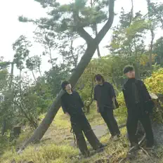 Luister naar americ, bekijk muziekvideo's, lees de bio, bekijk de tourdata, en meer!