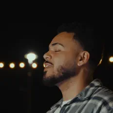 Ouça Sitrine, assista a videoclipes, leia a biografia, veja as datas das turnês e mais!
